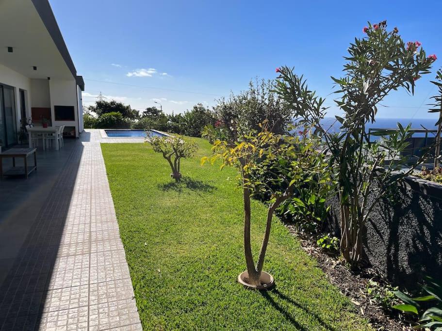 Moradia Com Piscina No Canico Buitenkant foto